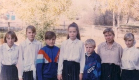 Выпускники 2001 Ладомировской средней школы